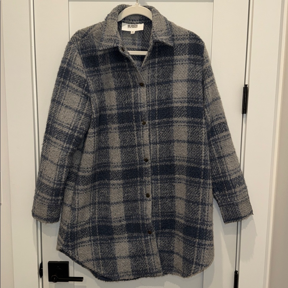 BB DakotaBy Steve Madden Keep it Simple Long Plaid Shacket medium snap front